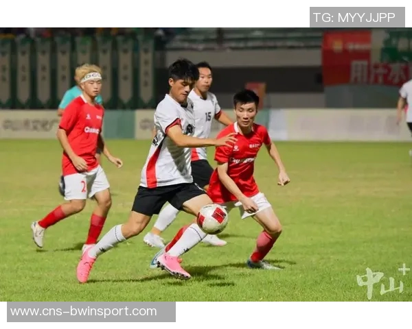 足球CD的魅力与激情探讨如何提升球迷的观赛体验与参与感 足球CD的魅力与激情探讨如何提升球迷的观赛体验与参与感